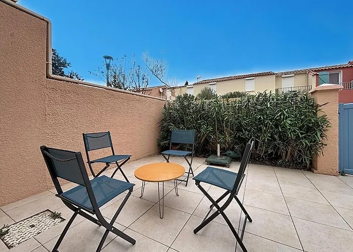 Holiday home Closia - Maison De A 50metres De La - Climatisation Et Wifi *